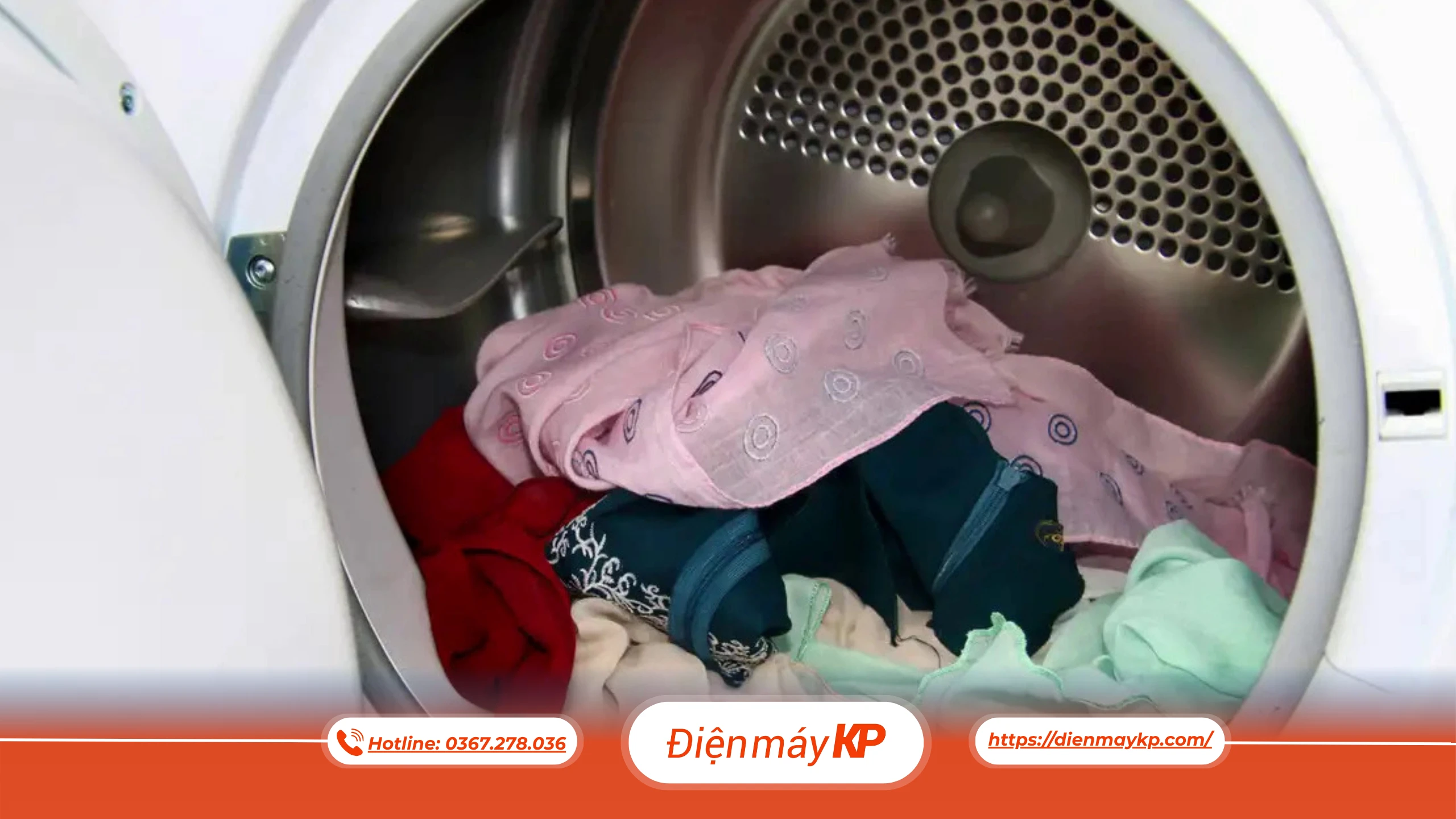 Máy sấy quần áo: Tại sao nhiều gia đình vẫn phải giặt lại quần áo dù đã phơi khô?