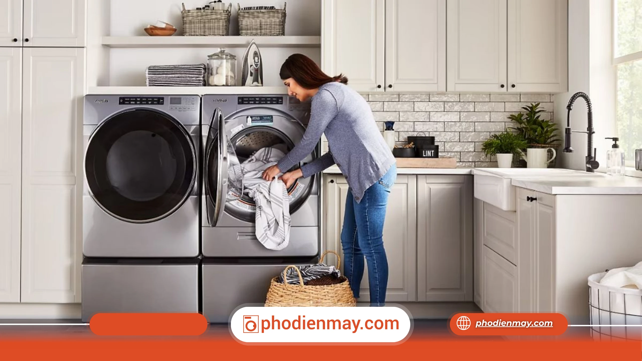 Gia đình ở chung cư nên mua máy sấy quần áo hay tủ sấy?
