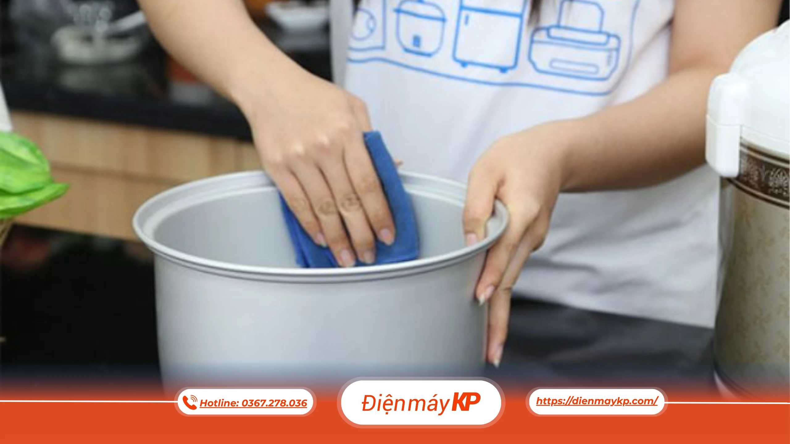 Nồi Cơm Điện Không Vào Điện Phải Làm Sao?