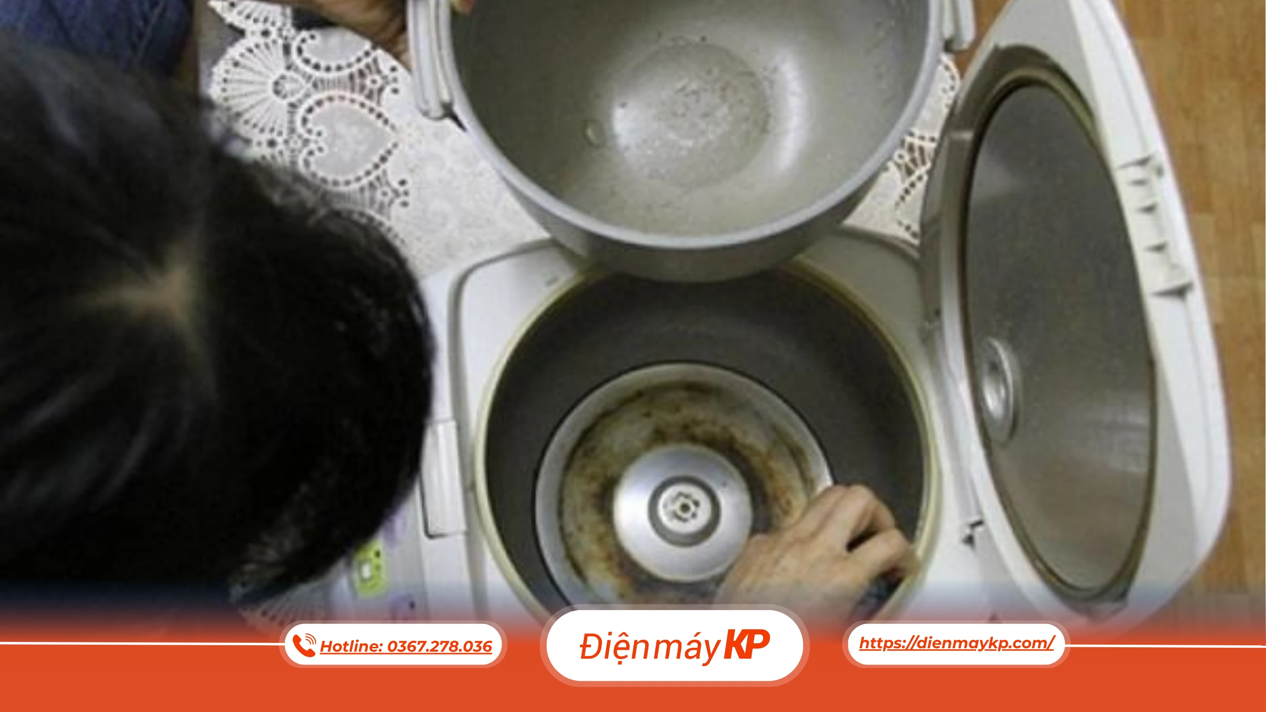 Đặt nồi cơm điện gần nguồn nhiệt cao