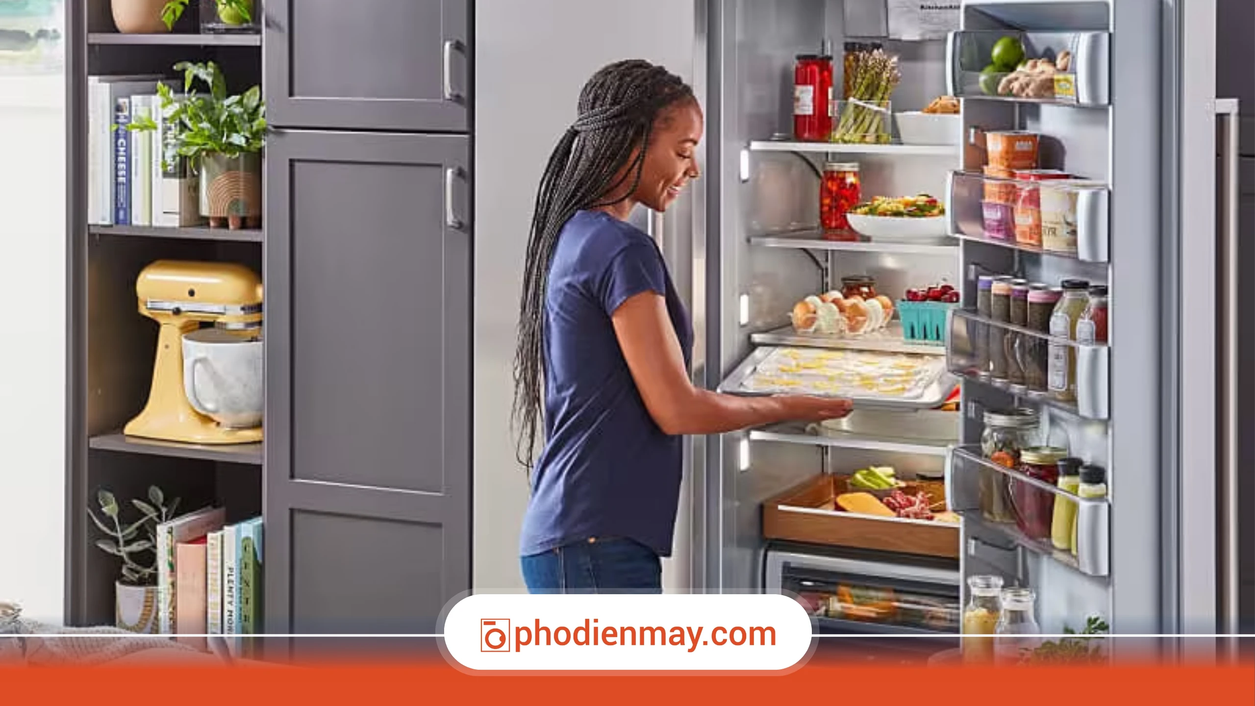 Thực phẩm bị nhét kín các khe thoát gió