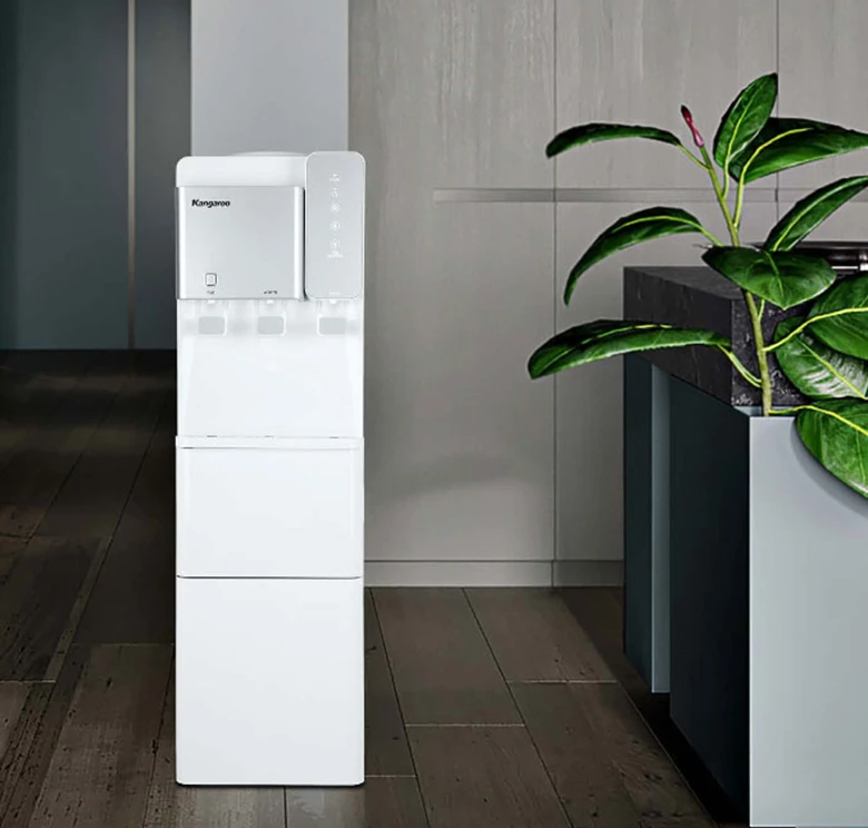 Máy làm nóng lạnh nước uống có chức năng làm đá viên KG65A3 chia sẻ đến với các bạn phần thiết kế