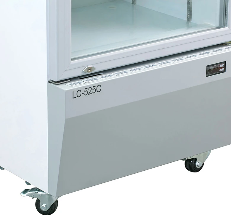 Tủ mát Alaska LC-525C có bánh xe